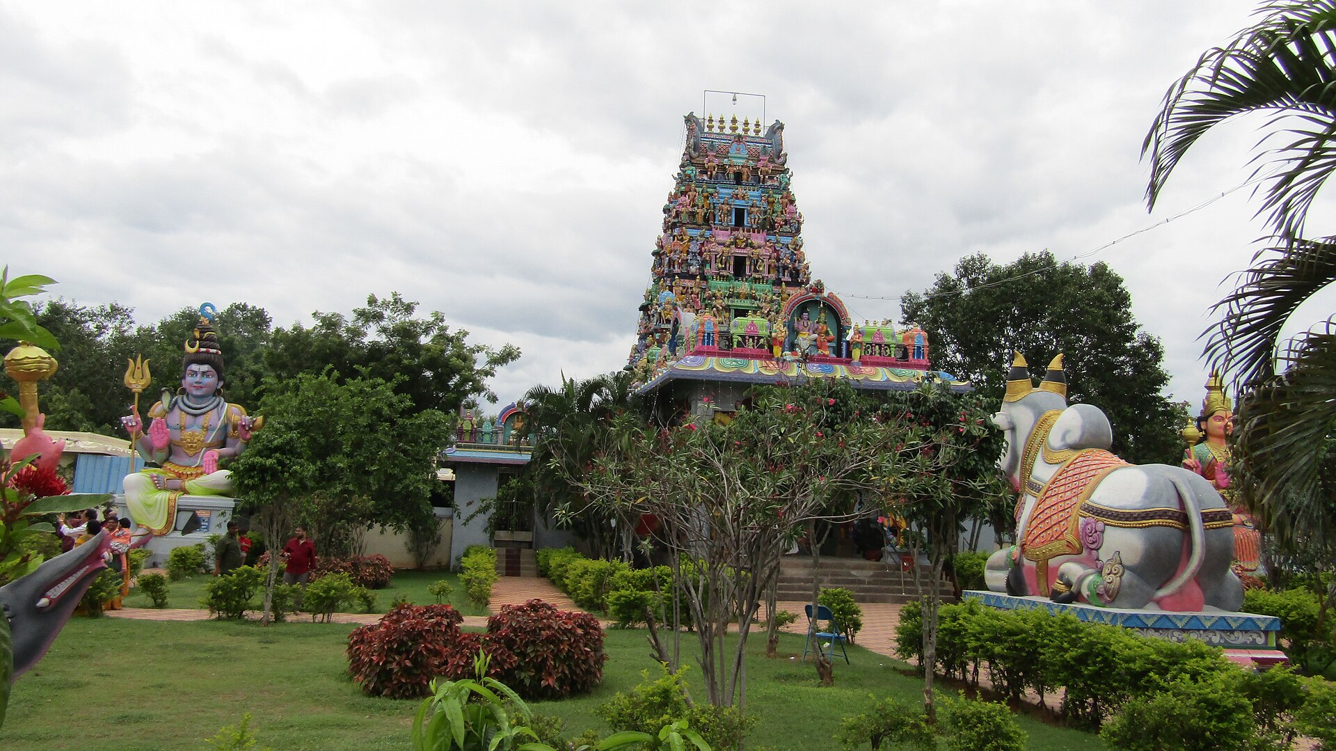 Sri Manikanteswara Swamy temple garden